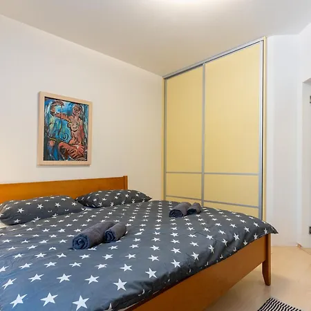 Castle Vista Getaway, Free Parking *