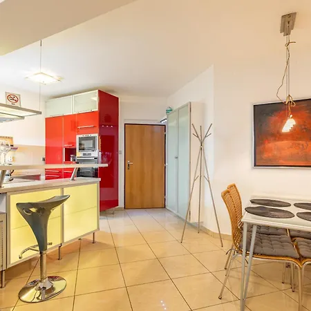 Castle Vista Getaway, Free Parking Apartamento